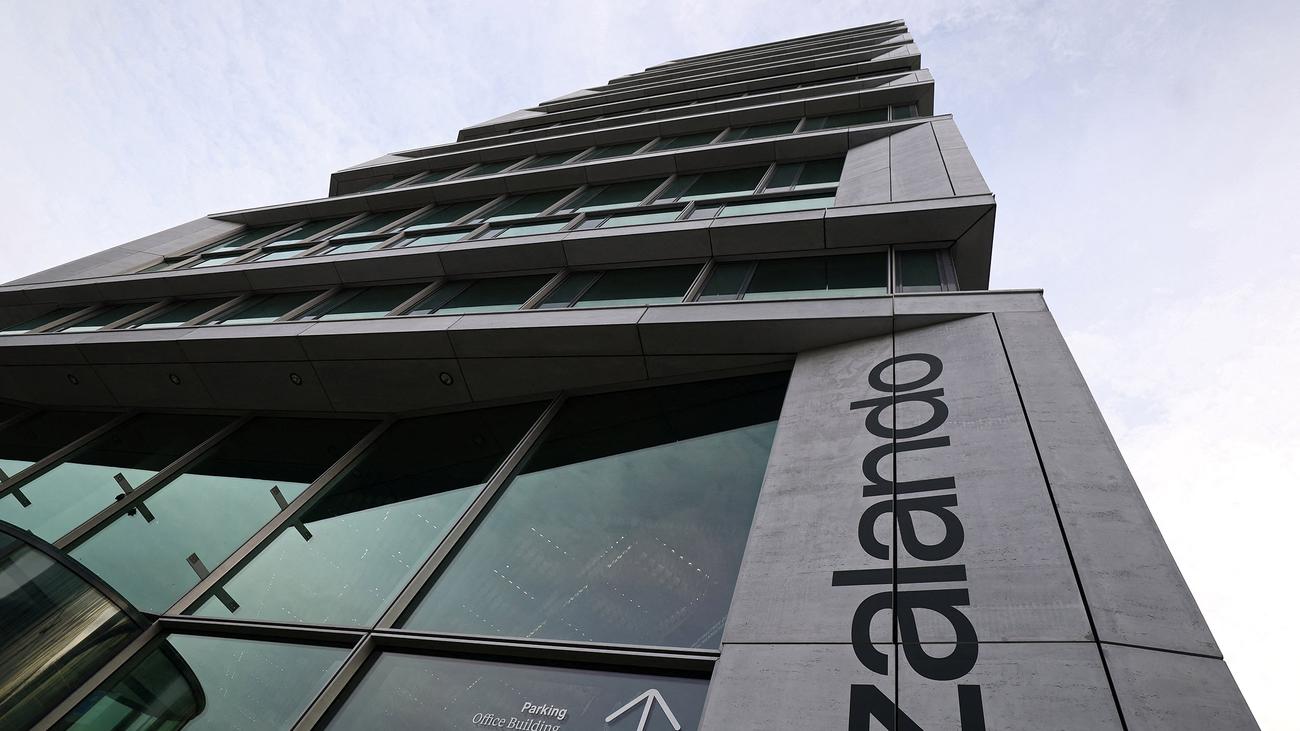 Zalando Plans Further Job Cuts in Berlin: What It Means for the Workforce