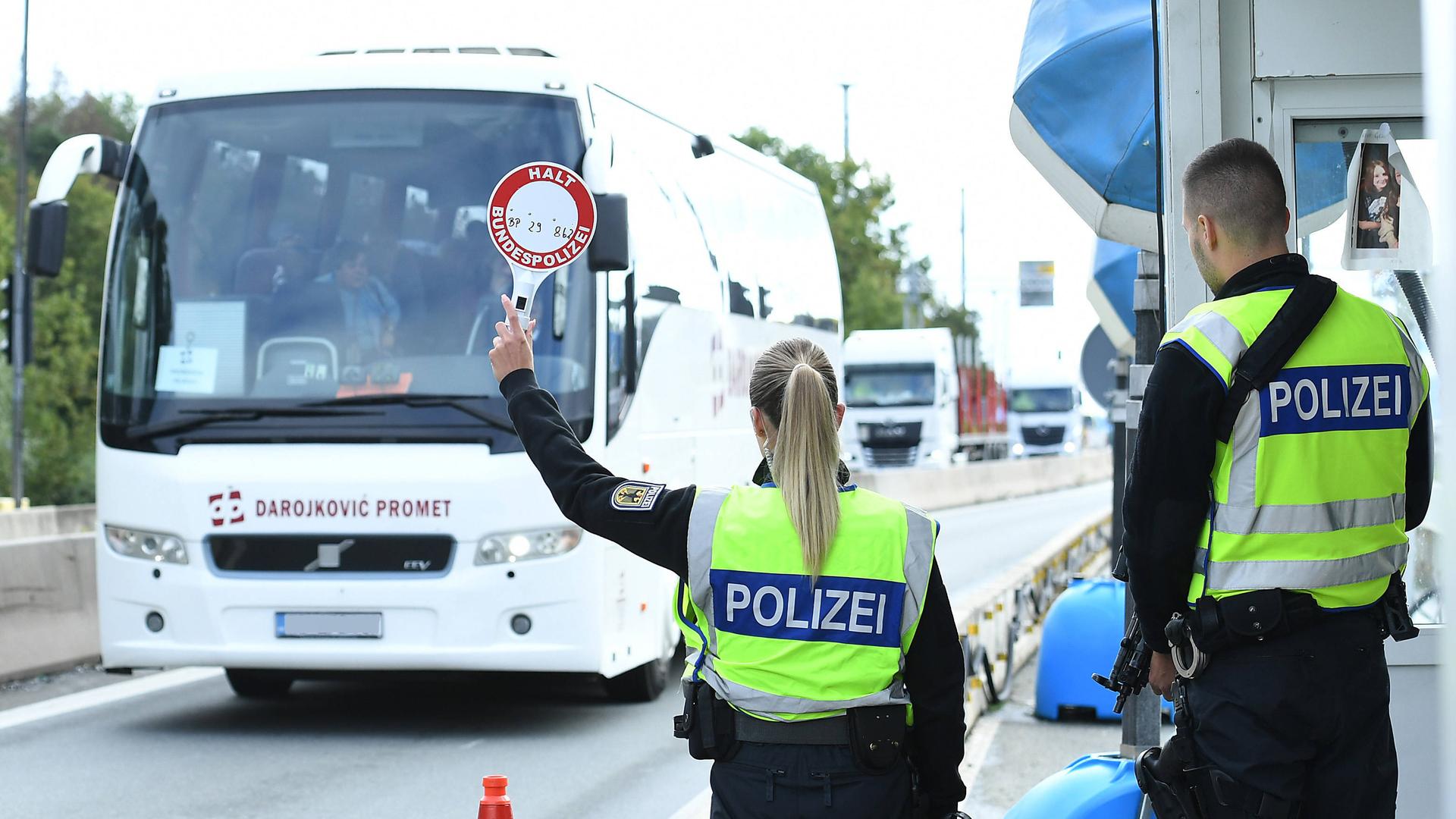 EU Urges Germany to End Internal Border Controls Amid Decline in Illegal Entries