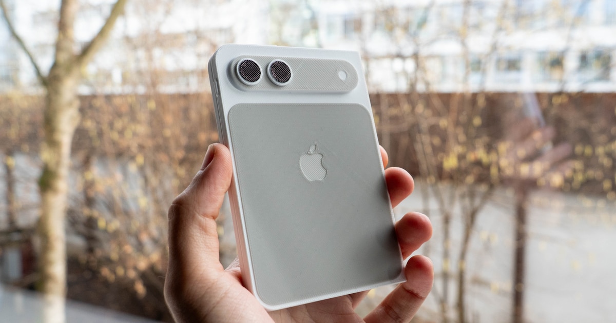 iOS 27 Reveals Clues: Is Apple Launching the iPhone Fold Soon?
