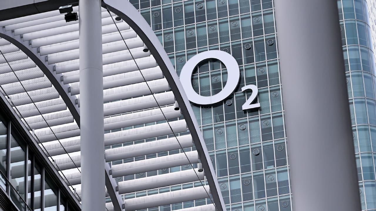 o2 to Cut Over 1,000 Jobs in Germany: What’s Next for Employees?