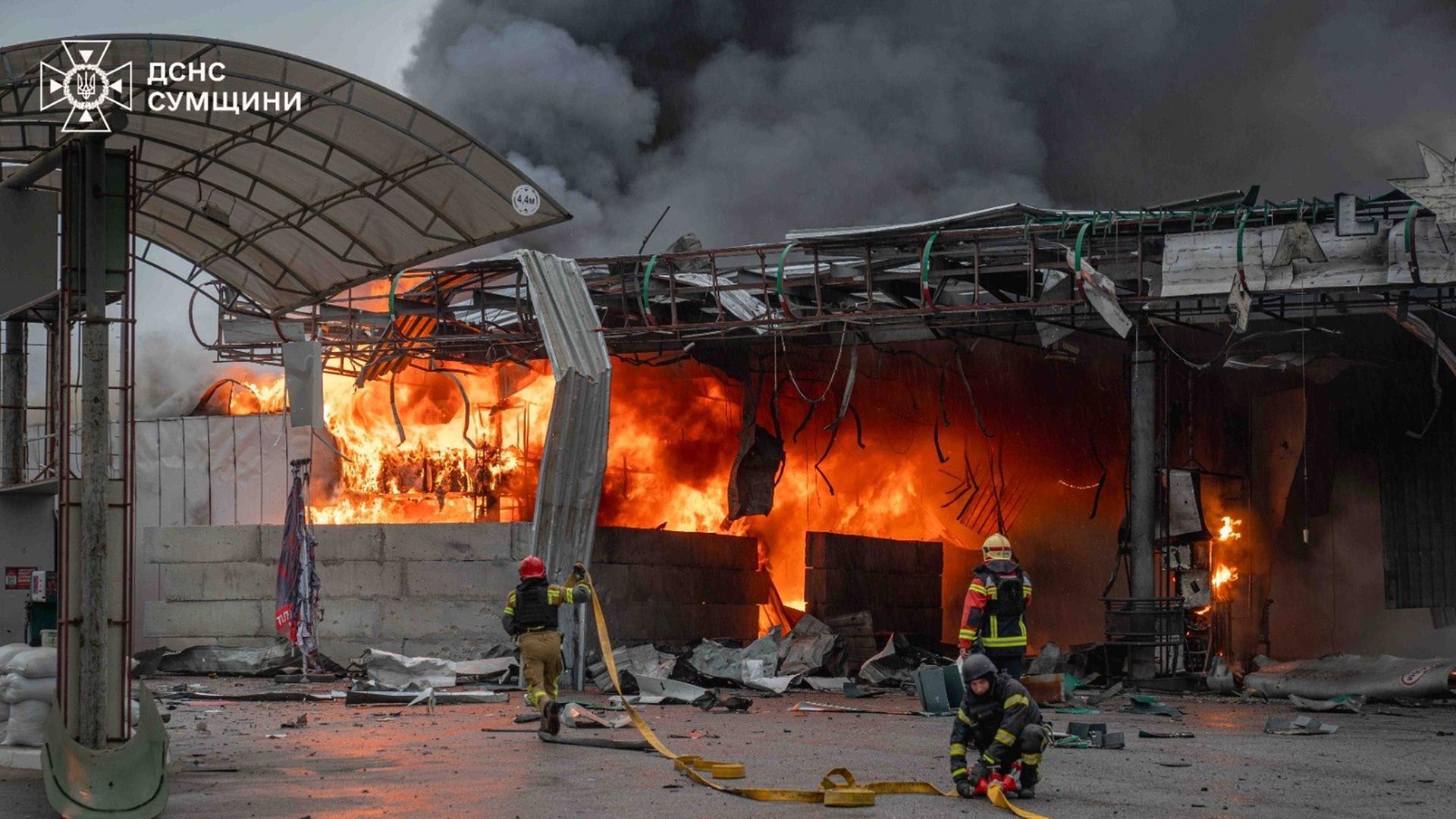 Russian Army Strikes Gas Stations: Ukraine’s Counterattacks on Oil Facilities